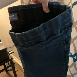 Dark wash rockstar jeggings